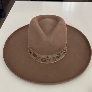 Wide Brim Felt Fedora Hat in Brown
